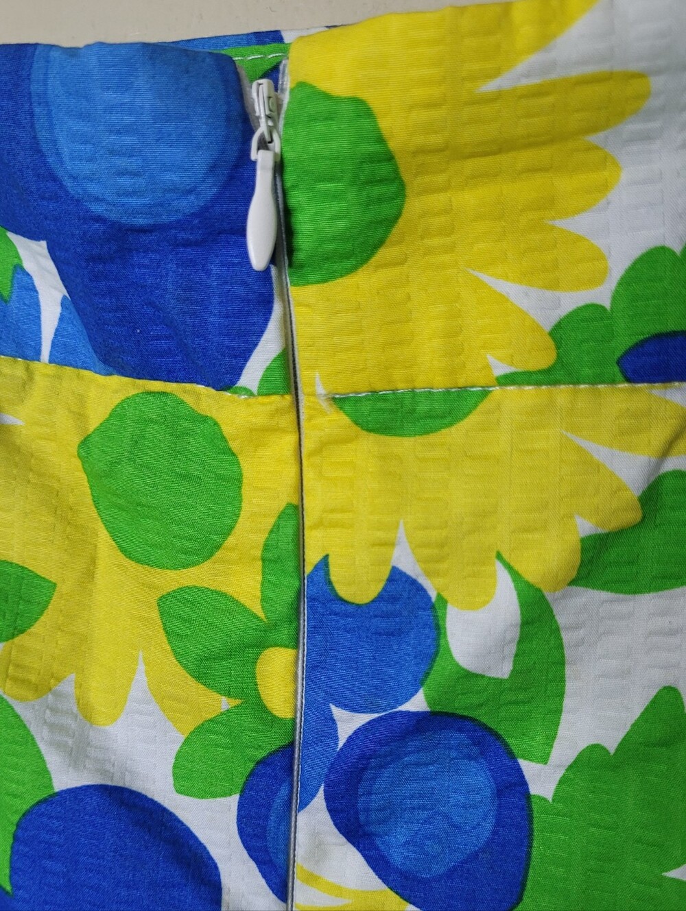 Sweet Salt Colorful Retro Floral Pencil Skirt Pockets Size XL - Picture 7 of 10